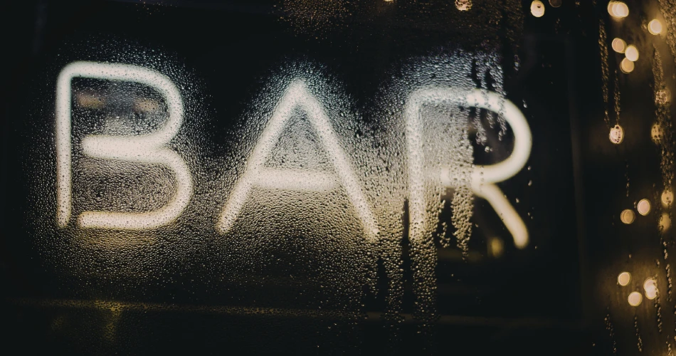 Best Nightlife in Anaheim: Top Bars, Lounges & Late-Night Spots